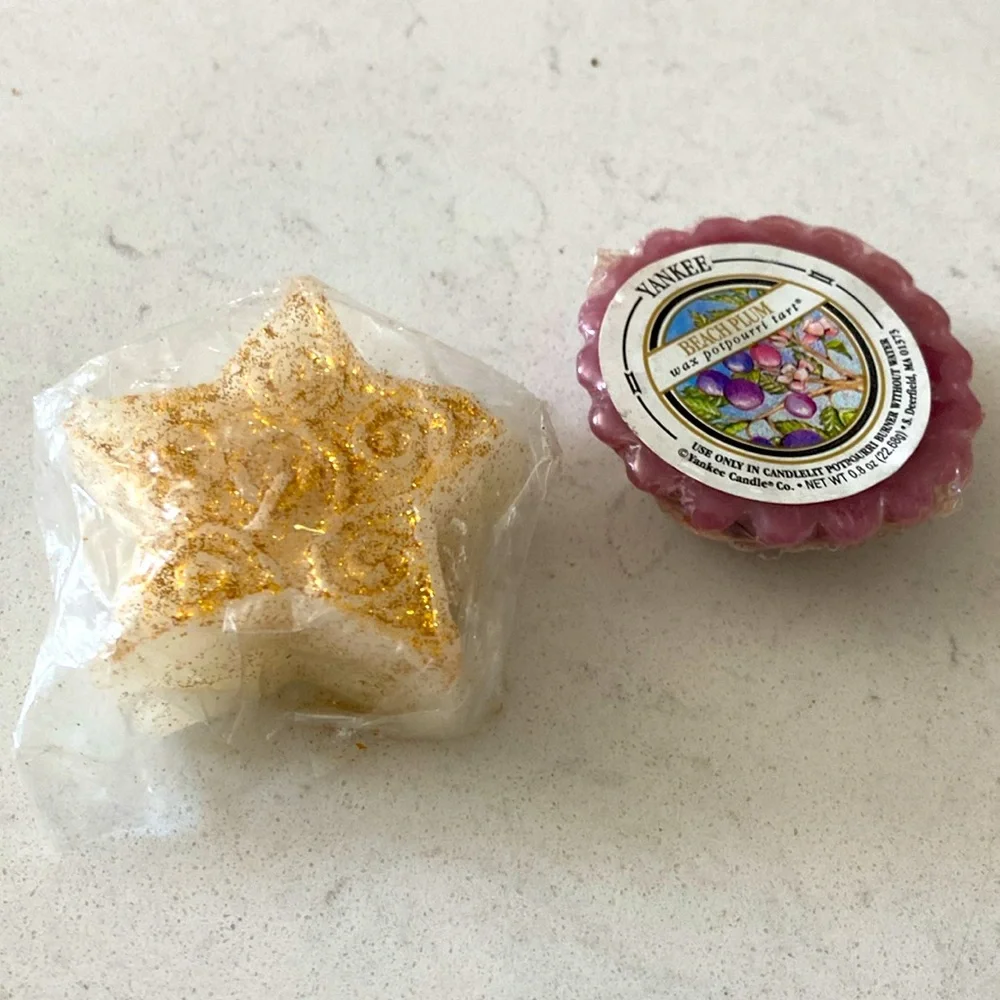 Yankee Candle Beach Plum Wax Potpourri Tart Star Shaped Candle Bundle‎